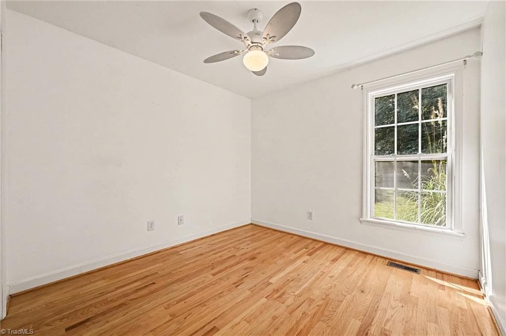Stick/Site Built at 4141 Whispering Oaks Court, Graham NC 27253, photo 17 of 24