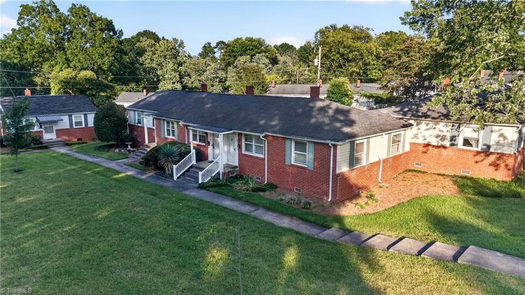 Stick/Site Built at 1810 Villa Drive, Greensboro NC 27403, Greensboro, photo 43 of 46