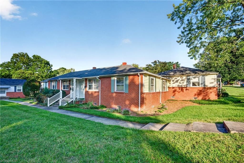 Stick/Site Built at 1810 Villa Drive, Greensboro NC 27403, Greensboro, photo 41 of 46