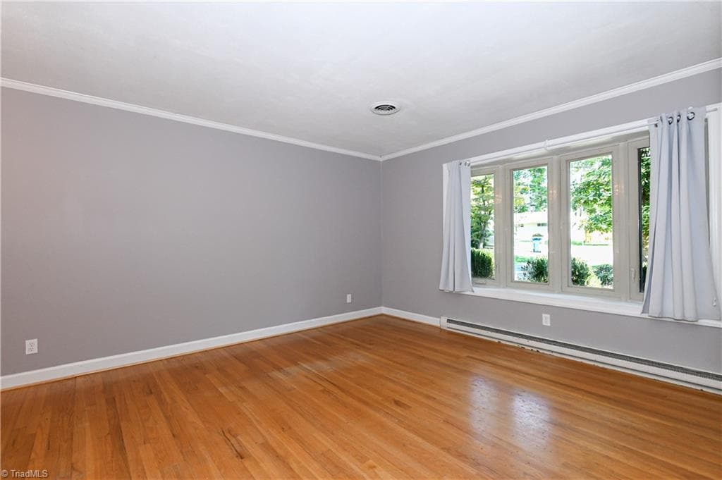 Stick/Site Built at 4025 Sedgewood Lane, Greensboro NC 27407, photo 6 of 40