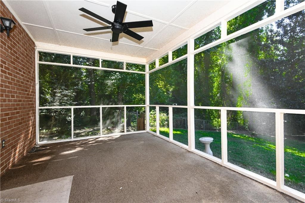 Stick/Site Built at 4025 Sedgewood Lane, Greensboro NC 27407, photo 32 of 40