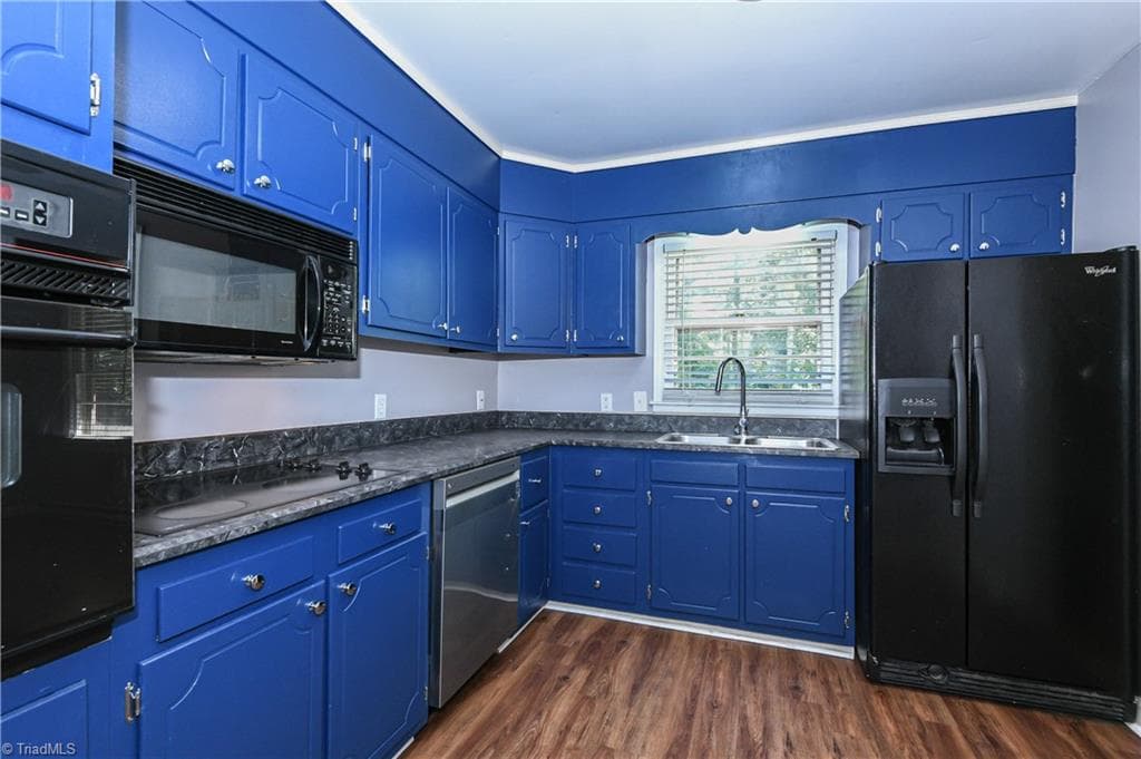 Stick/Site Built at 4025 Sedgewood Lane, Greensboro NC 27407, photo 9 of 40