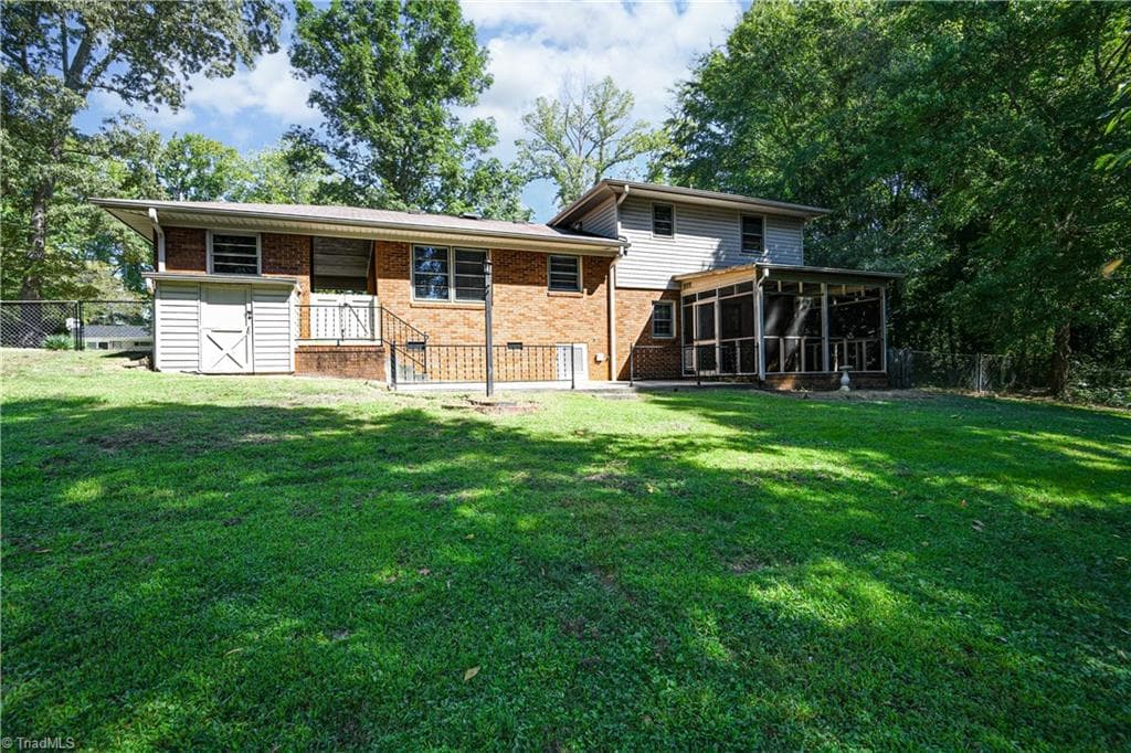 Stick/Site Built at 4025 Sedgewood Lane, Greensboro NC 27407, photo 33 of 40