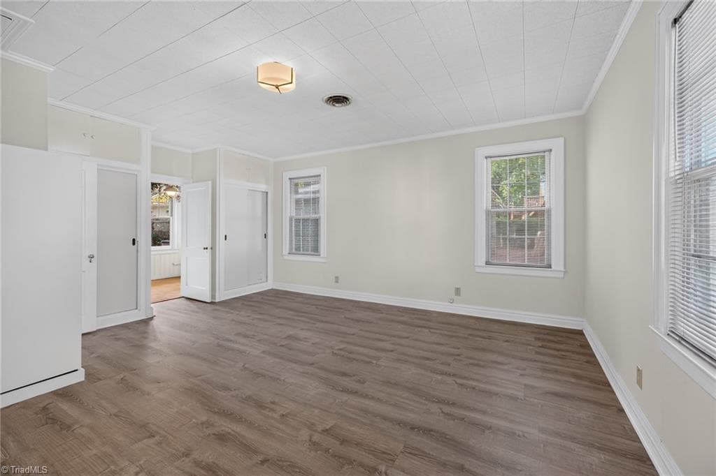 Stick/Site Built at 209 Louise Avenue, High Point NC 27262, photo 19 of 32