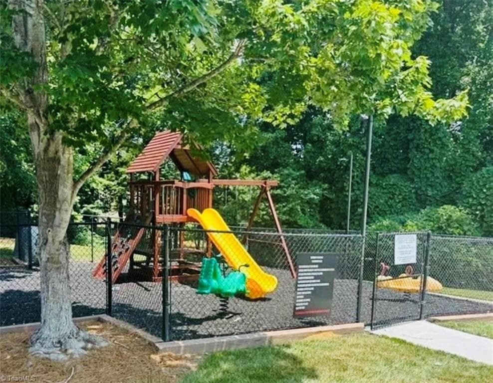Stick/Site Built at 6625 Barton Creek Drive, Whitsett NC 27377, Whitsett, photo 45 of 47