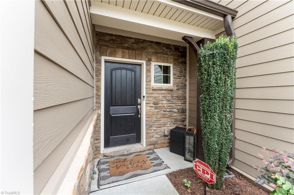 Stick/Site Built at 224 Ellsworth Manor Drive, Hillsborough NC 27278, Hillsborough, photo 6 of 50