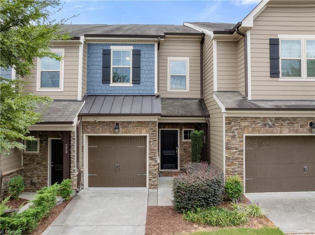 224 Ellsworth Manor Drive, Hillsborough NC 27278
