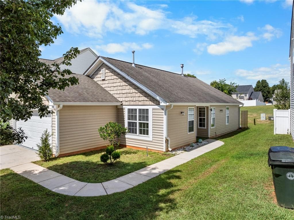 Stick/Site Built at 110 Habersham Court, Lexington NC 27295, photo 2 of 31