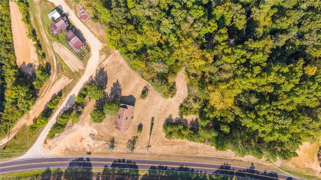 855 Gunn Poole Road, Mebane NC 27302