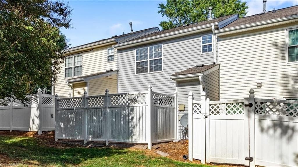 Stick/Site Built at 41 Tannenbaum Circle, Greensboro NC 27410, photo 32 of 32