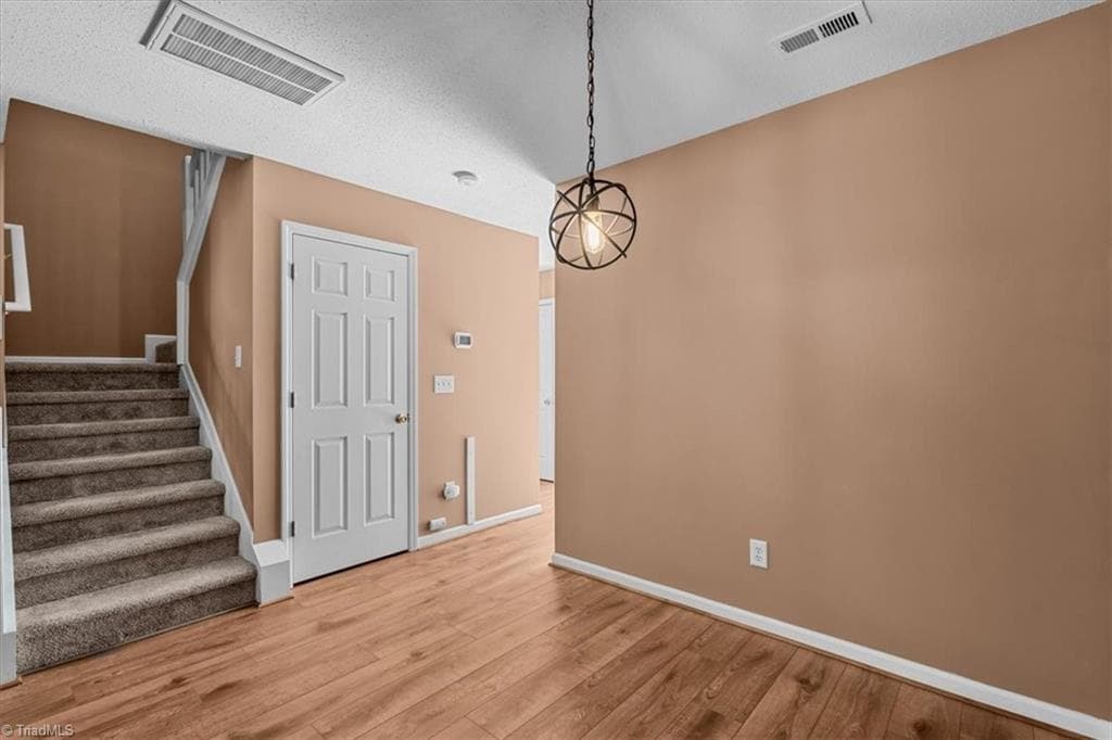 Stick/Site Built at 41 Tannenbaum Circle, Greensboro NC 27410, photo 9 of 32