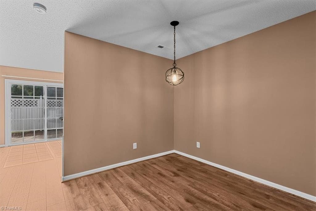 Stick/Site Built at 41 Tannenbaum Circle, Greensboro NC 27410, photo 10 of 32