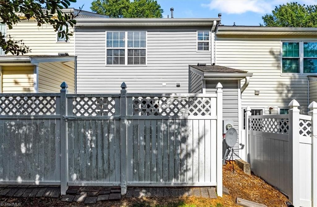 Stick/Site Built at 41 Tannenbaum Circle, Greensboro NC 27410, photo 31 of 32