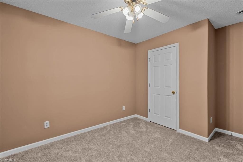 Stick/Site Built at 41 Tannenbaum Circle, Greensboro NC 27410, photo 29 of 32