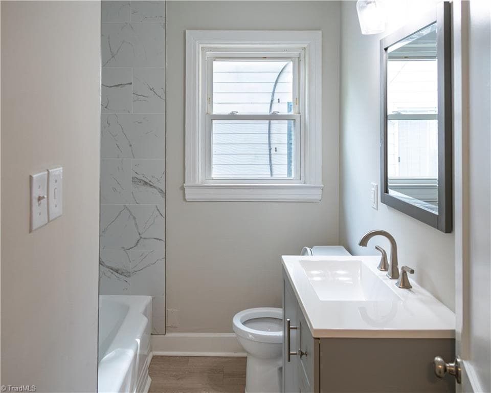 Stick/Site Built at 401 S Sunset Drive, Winston-Salem NC 27103, Winston-Salem, photo 26 of 38