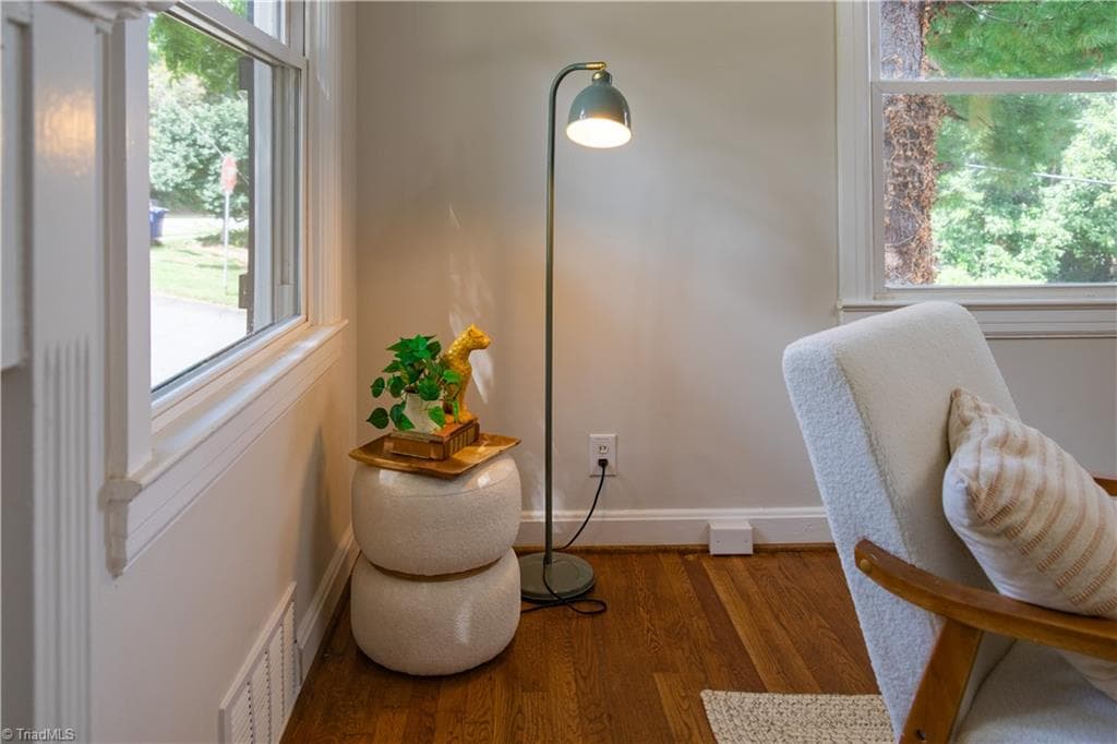 Stick/Site Built at 401 S Sunset Drive, Winston-Salem NC 27103, Winston-Salem, photo 14 of 38