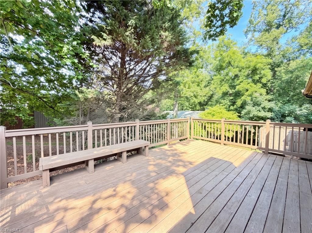 Stick/Site Built at 200 Ridgelea Court, Winston-Salem NC 27104, Winston-Salem, photo 19 of 20