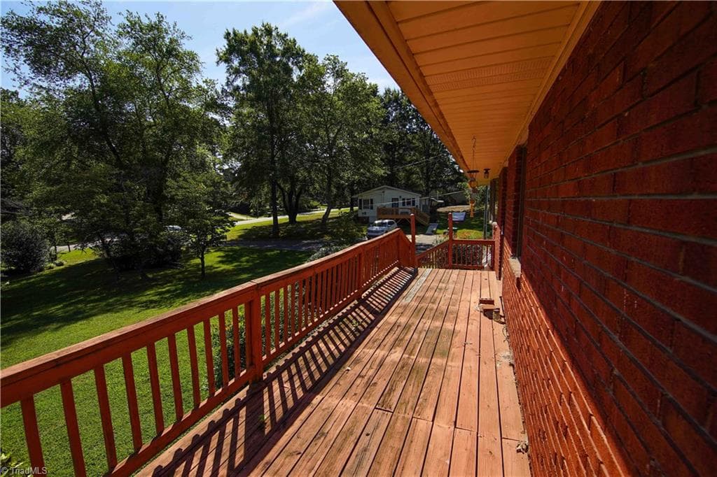 Stick/Site Built at 3425 Pine Valley Road, High Point NC 27265, photo 2 of 27