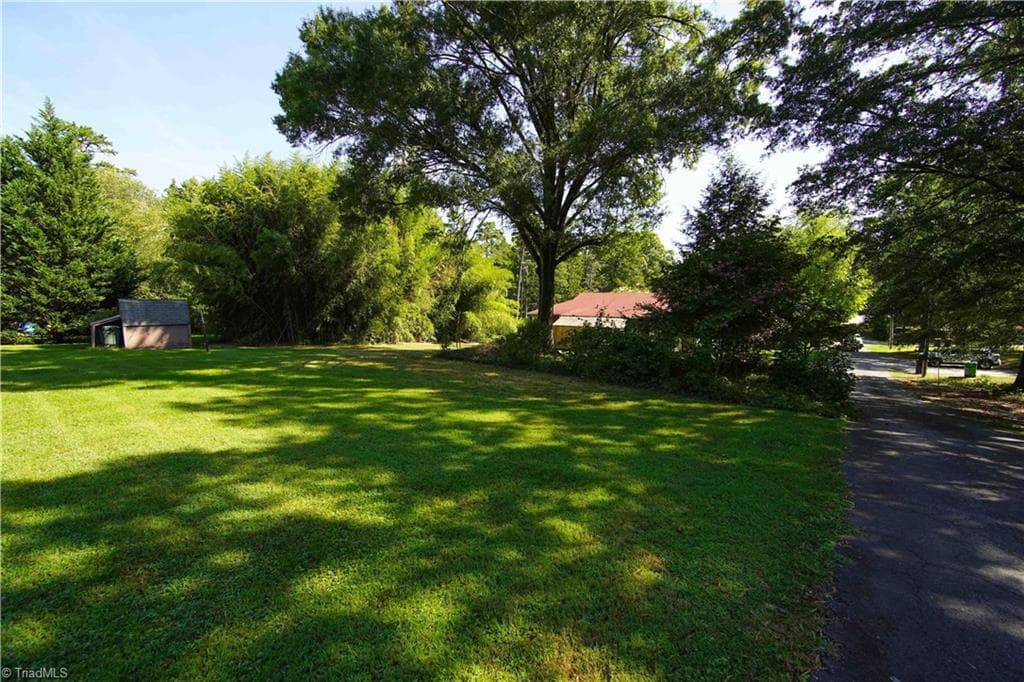 Stick/Site Built at 3425 Pine Valley Road, High Point NC 27265, photo 26 of 27