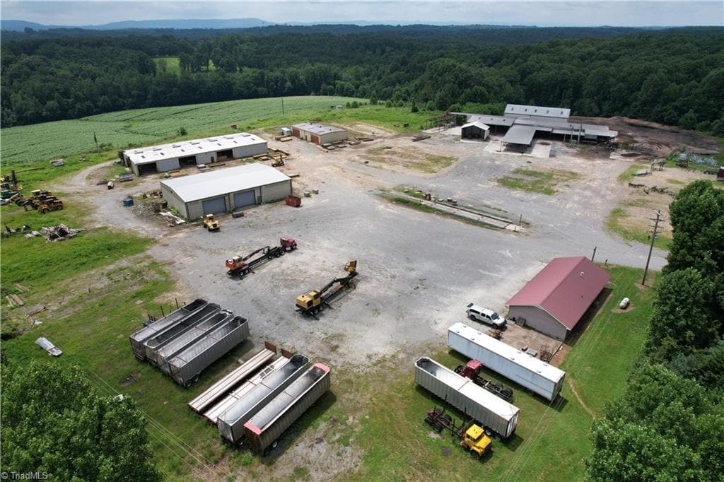 181 Traditional Living Road, State Road NC 28676