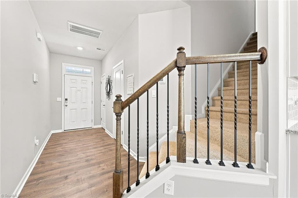 Stick/Site Built at 1262 Evelynnview Lane, Kernersville NC 27284, Kernersville, photo 11 of 66