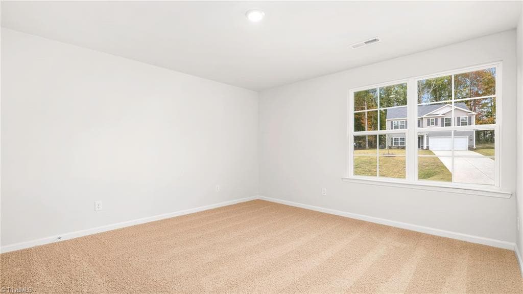 Stick/Site Built at 12 Jubilee Court, Greensboro NC 27406, photo 11 of 18
