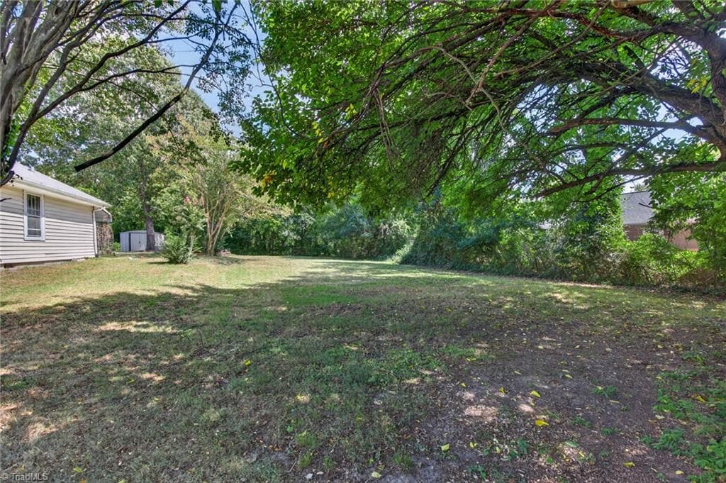 Stick/Site Built at 101 Goforth Drive, Thomasville NC 27360, Thomasville, photo 2 of 15