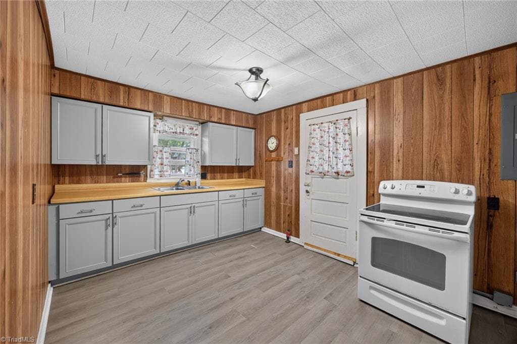 Stick/Site Built at 101 Goforth Drive, Thomasville NC 27360, Thomasville, photo 12 of 15