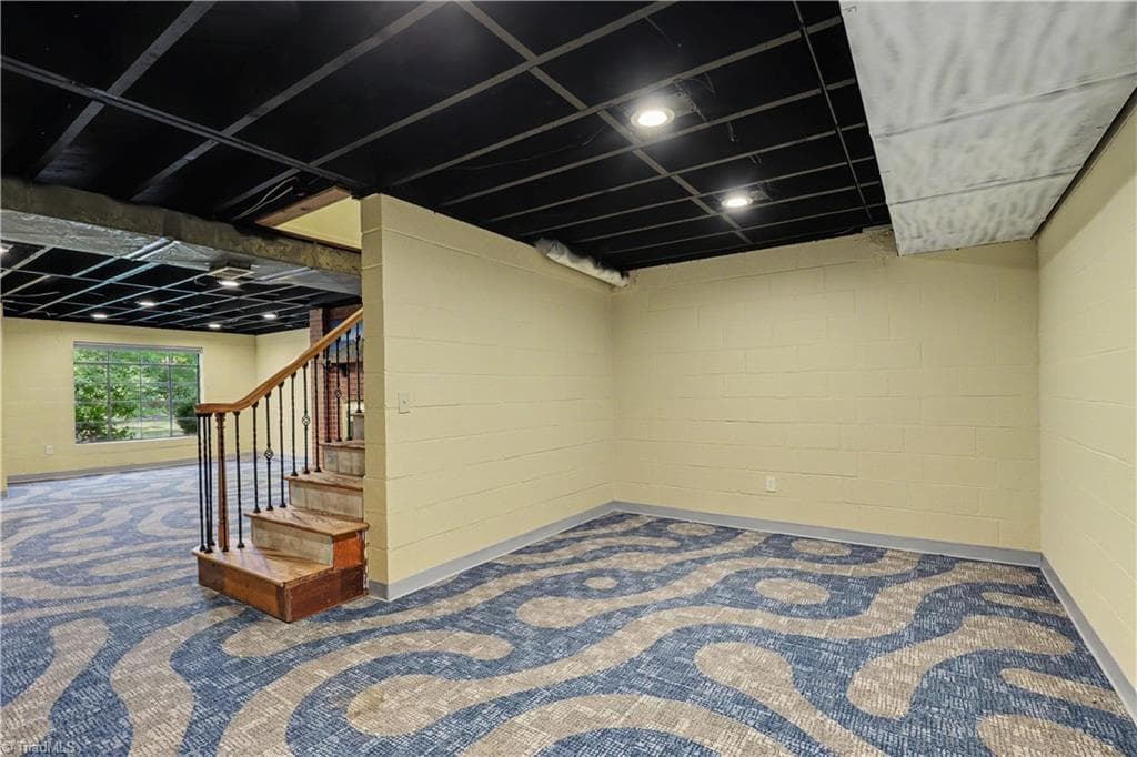 Stick/Site Built at 10 Welloske Drive, Thomasville NC 27360, photo 22 of 38
