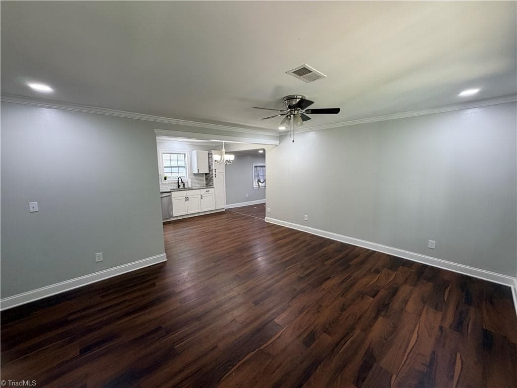 Stick/Site Built at 3950 Cole Avenue, High Point NC 27265, photo 2 of 39