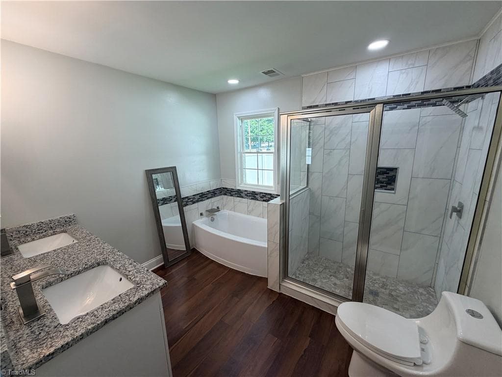 Stick/Site Built at 3950 Cole Avenue, High Point NC 27265, photo 13 of 39