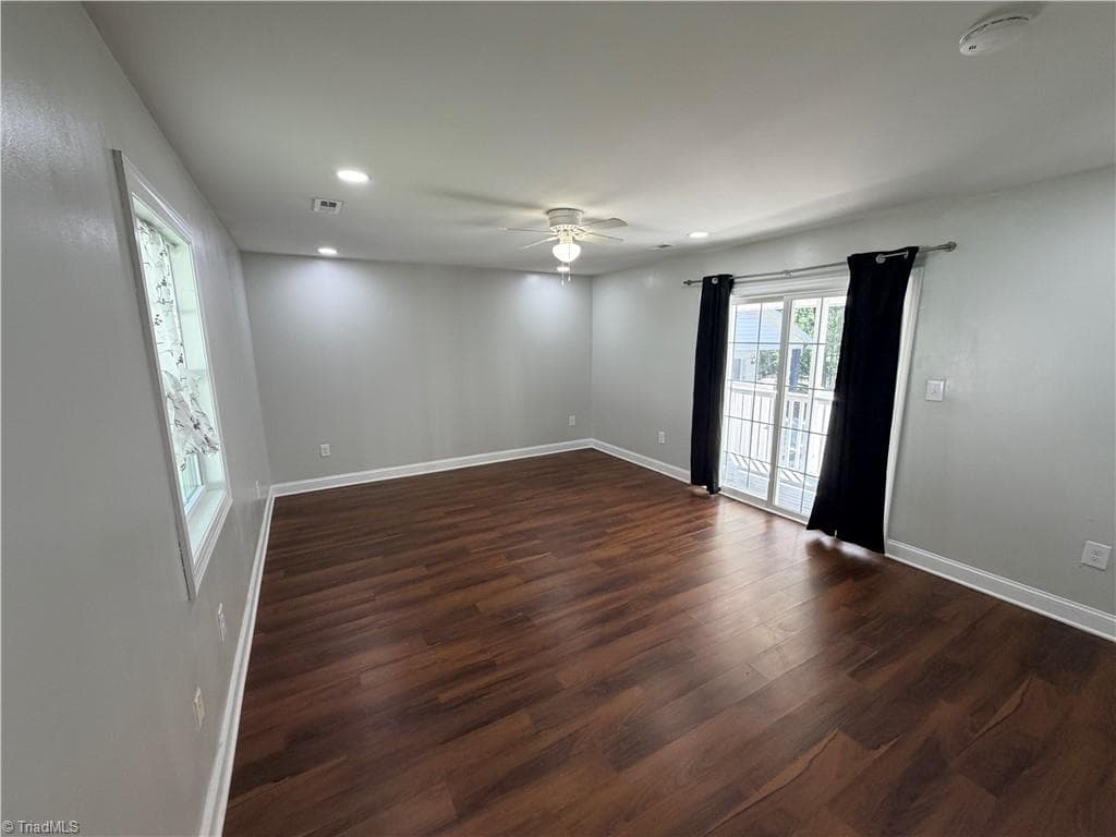 Stick/Site Built at 3950 Cole Avenue, High Point NC 27265, photo 12 of 39