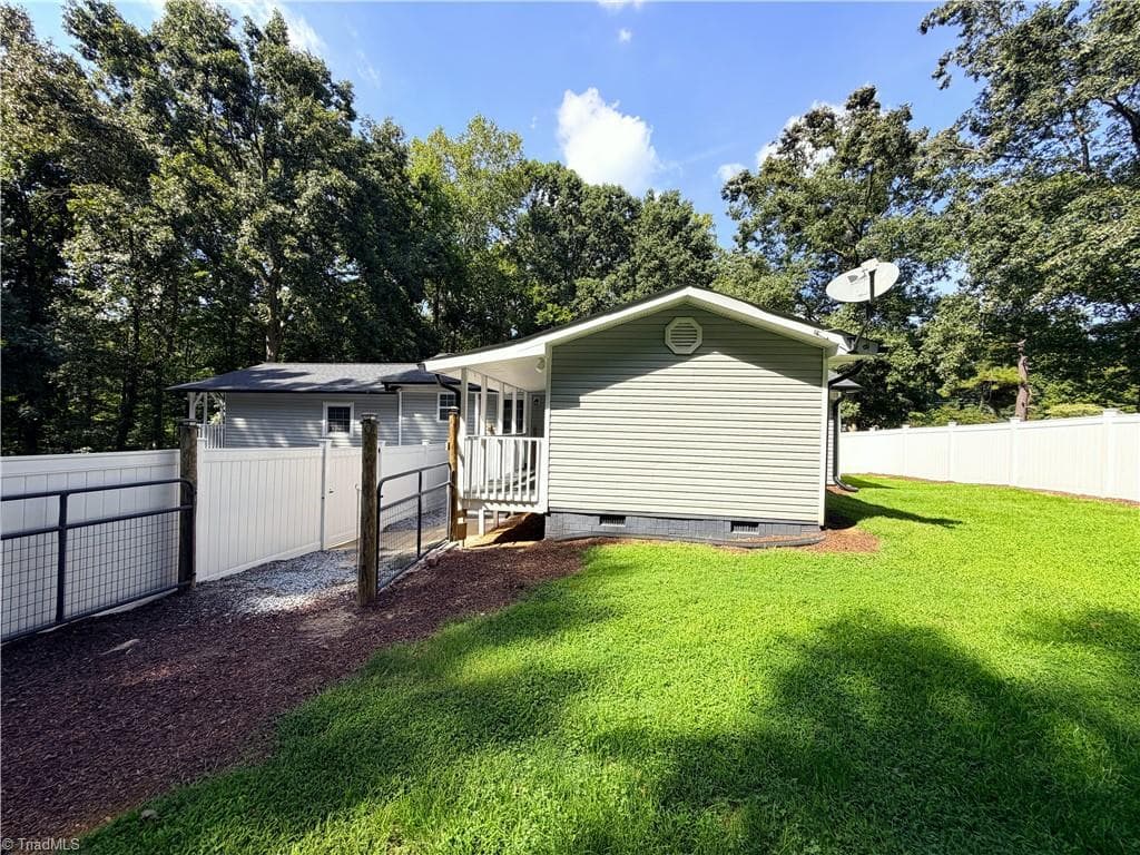 Stick/Site Built at 3950 Cole Avenue, High Point NC 27265, photo 28 of 39