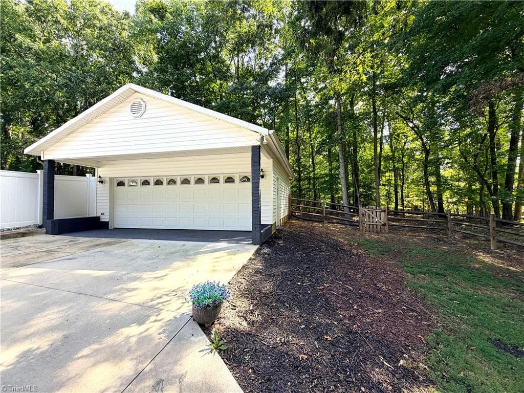 Stick/Site Built at 3950 Cole Avenue, High Point NC 27265, photo 30 of 39