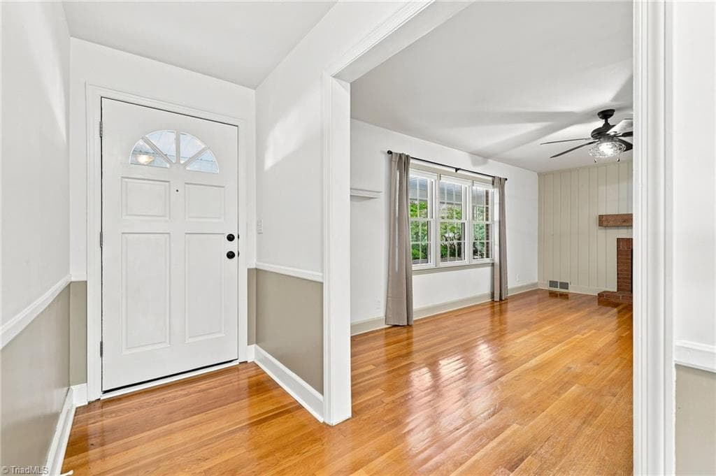 Stick/Site Built at 1407 Bolton Street, Winston-Salem NC 27103, Winston-Salem, photo 3 of 46