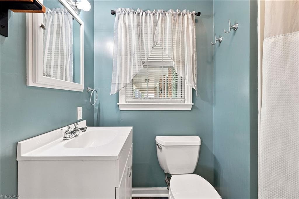 Stick/Site Built at 1407 Bolton Street, Winston-Salem NC 27103, Winston-Salem, photo 20 of 46