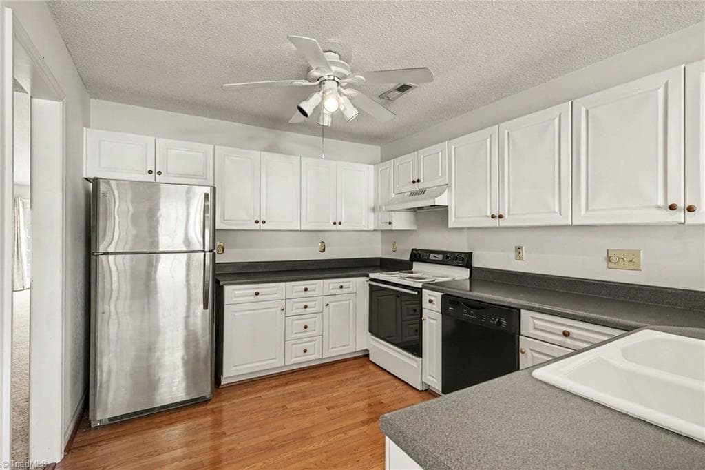 Stick/Site Built at 3616 Rising River Lane, Greensboro NC 27409, photo 16 of 25