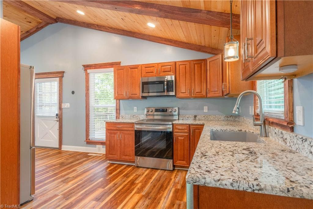 Stick/Site Built at 81 Pine Tree Drive, Roaring Gap NC 28627, photo 21 of 39