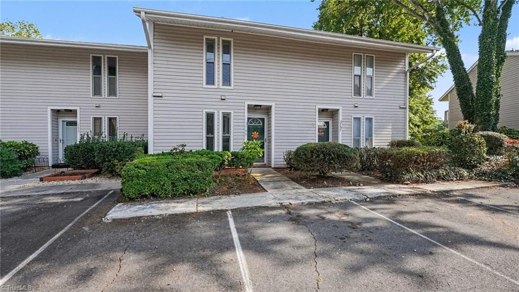 Stick/Site Built at 3755 Heathrow Drive, Winston-Salem NC 27127, Winston-Salem, photo 10 of 27