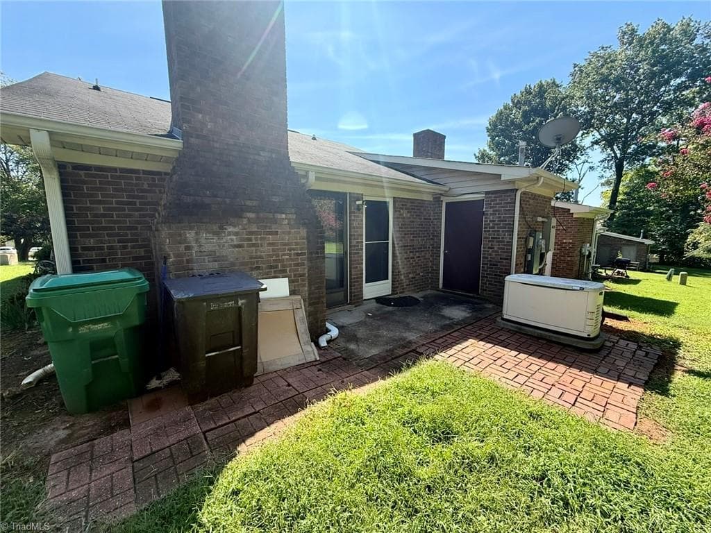 Stick/Site Built at 1712 Beaucrest Avenue, High Point NC 27265, photo 19 of 19