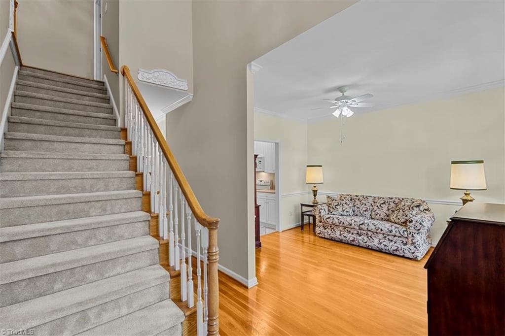 Stick/Site Built at 2729 Red Run Court, High Point NC 27265, photo 5 of 36