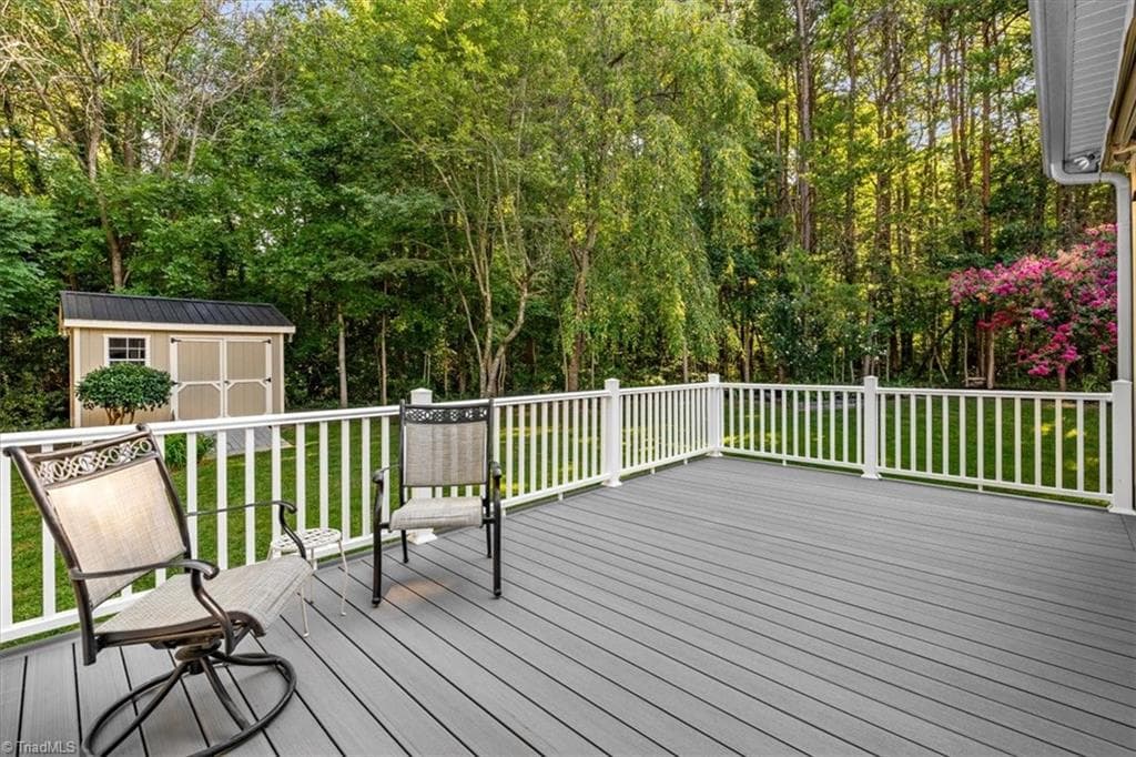 Stick/Site Built at 2729 Red Run Court, High Point NC 27265, photo 30 of 36