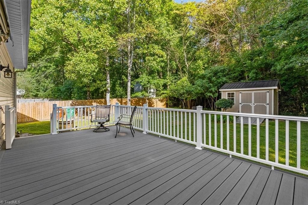 Stick/Site Built at 2729 Red Run Court, High Point NC 27265, photo 31 of 36