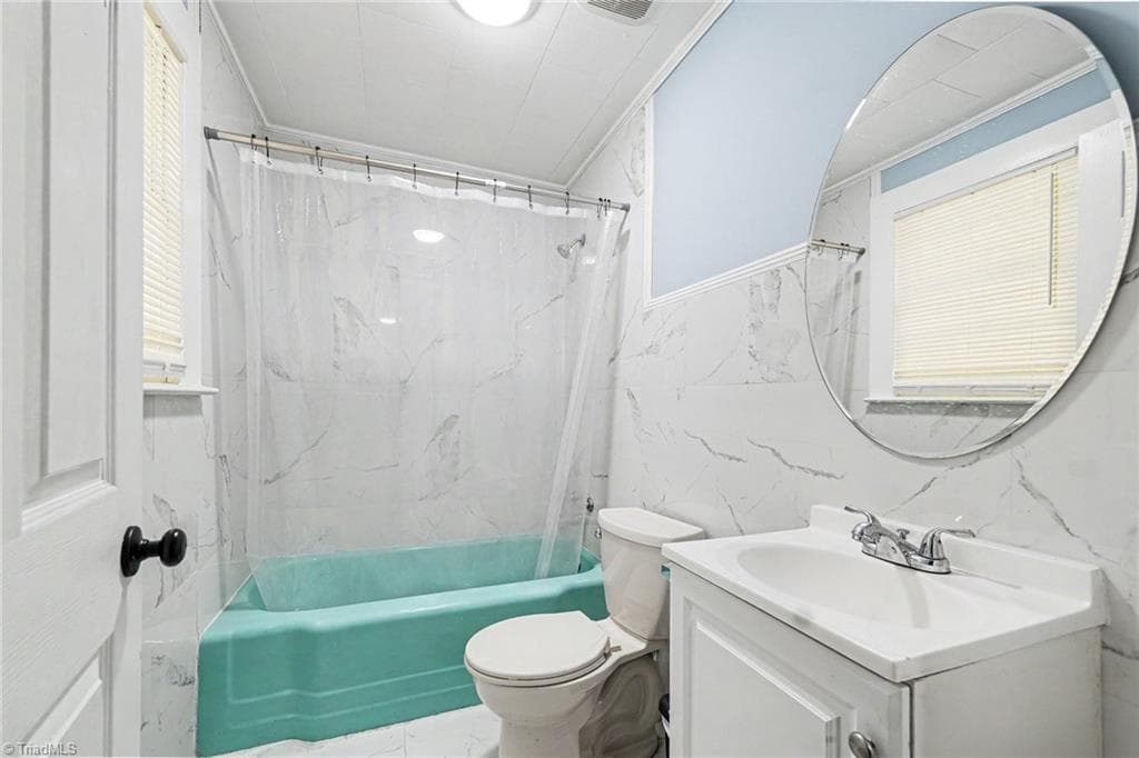 Stick/Site Built at 307 Vail Avenue, High Point NC 28208, High Point, photo 12 of 17