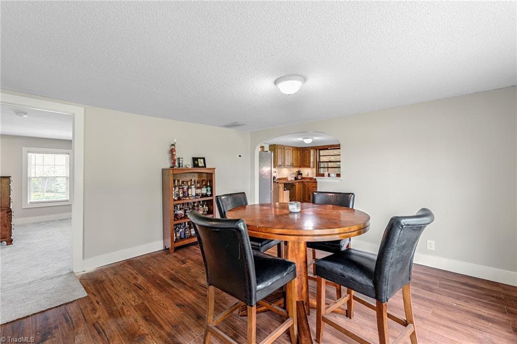 Stick/Site Built at 7549 Sunnyvale Drive, High Point NC 27265, photo 12 of 37