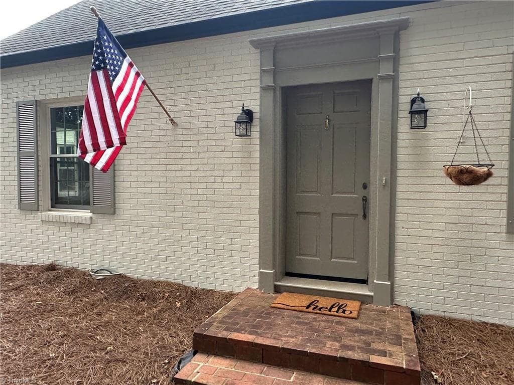 Stick/Site Built at 433 N Main Street, Mocksville NC 27028, Mocksville, photo 3 of 41