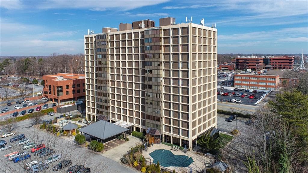 Stick/Site Built at 1101 N Elm Street # 903, Greensboro NC 27401, Greensboro, photo 5 of 80