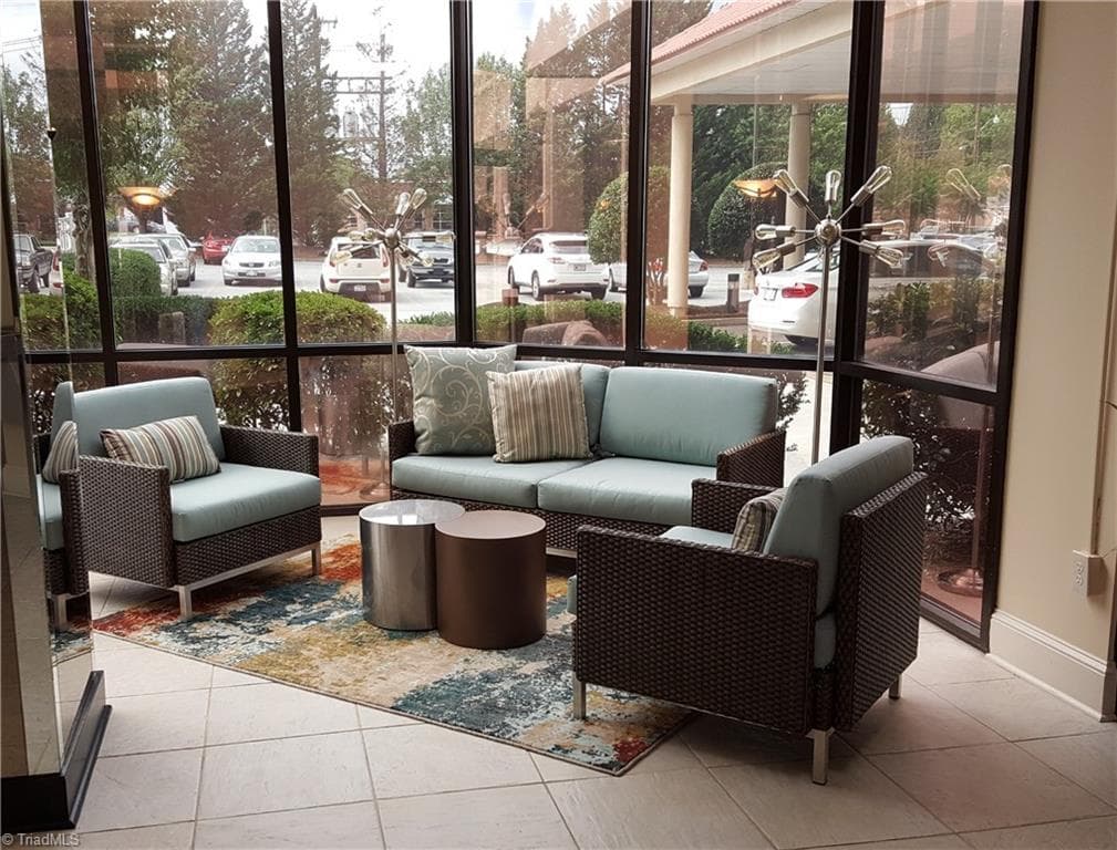 Solarium - 1101 N Elm Street # 903, Greensboro NC 27401, Greensboro