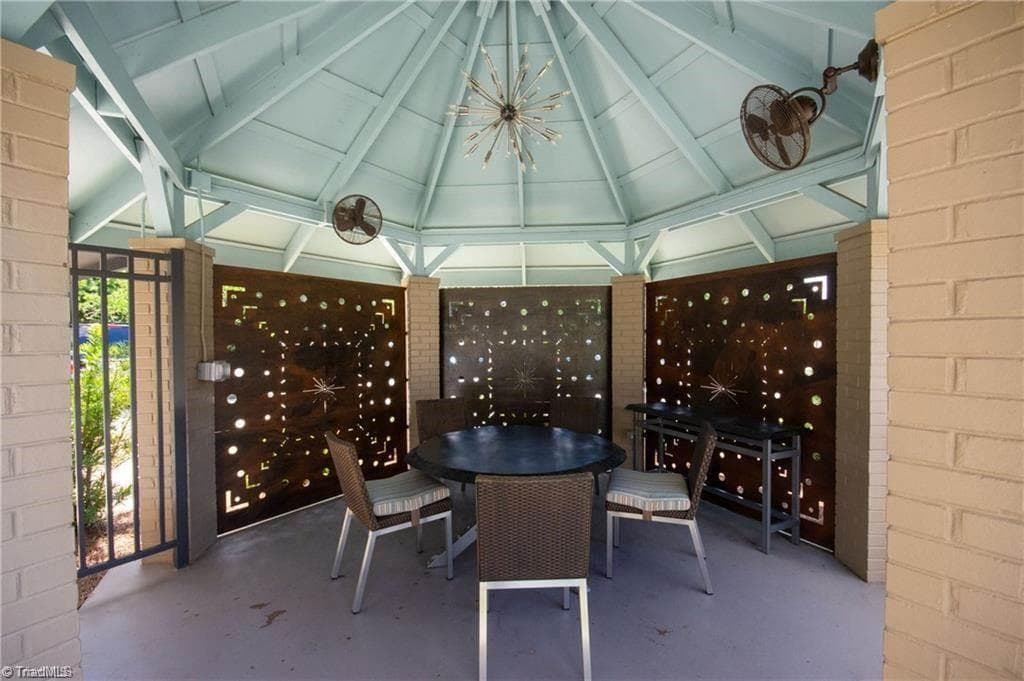 Gazebo Dining in Courtyard - 1101 N Elm Street # 903, Greensboro NC 27401, Greensboro