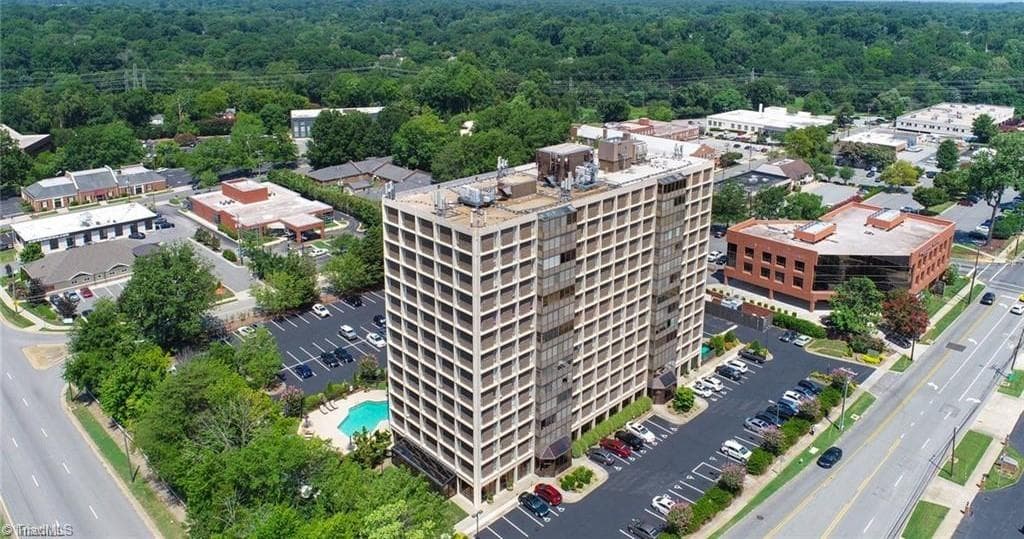 Stick/Site Built at 1101 N Elm Street # 903, Greensboro NC 27401, Greensboro, photo 7 of 80